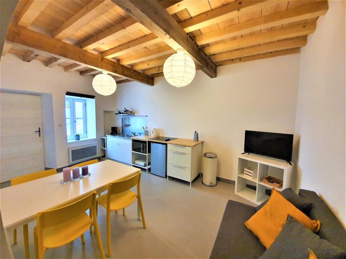 Maison De Ville Des Arenes Arles Esterno foto